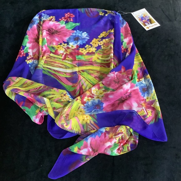 Pineapple Moon Accessories Nwt Pineapple Moon Floral Print Wrap